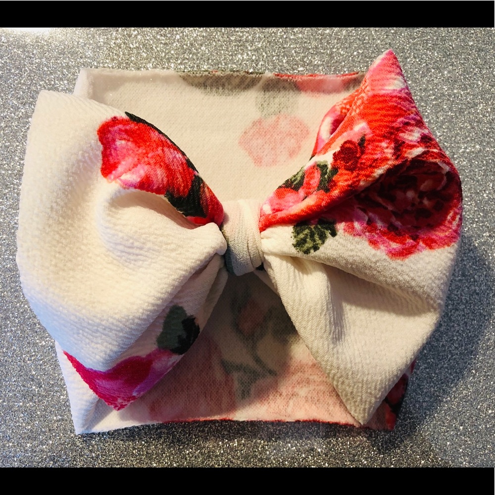 Baby Headwrap 🚨2 LEFT IN PINK PETALS🚨